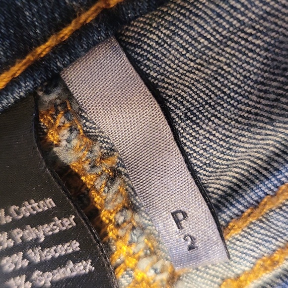 Apt 9 Essentials Slim Capri Jeans Streatchy - Picture 5 of 10